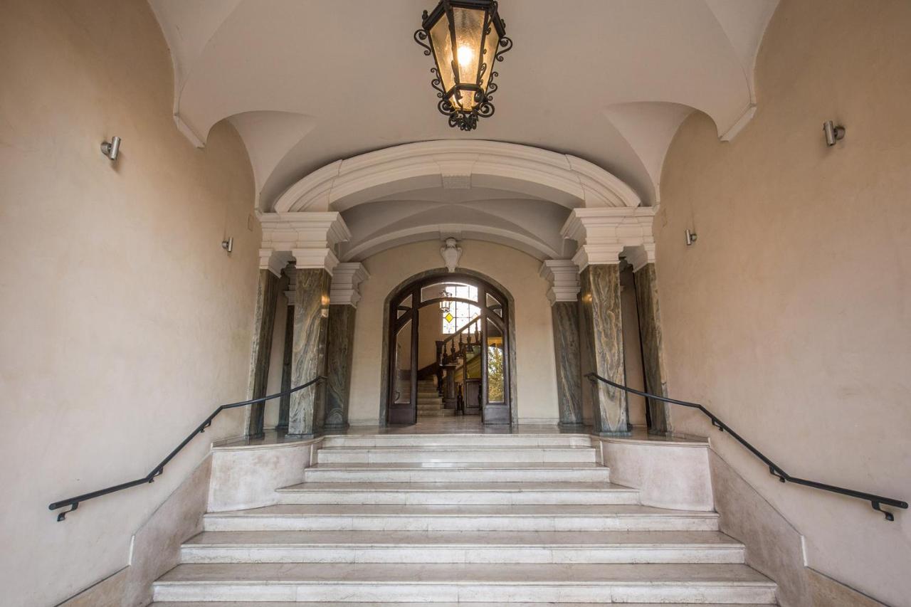 Palazzo Marescalchi Belli, Vicino Piazza Di Spagna Roma Exterior foto